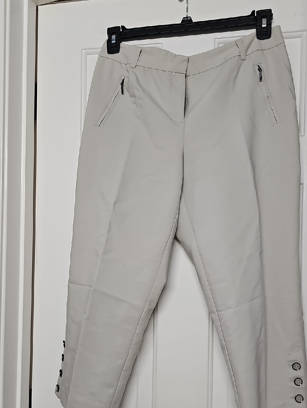 Style & Co. Light Beige Slim Stretch Capris with Ankle Button Trim